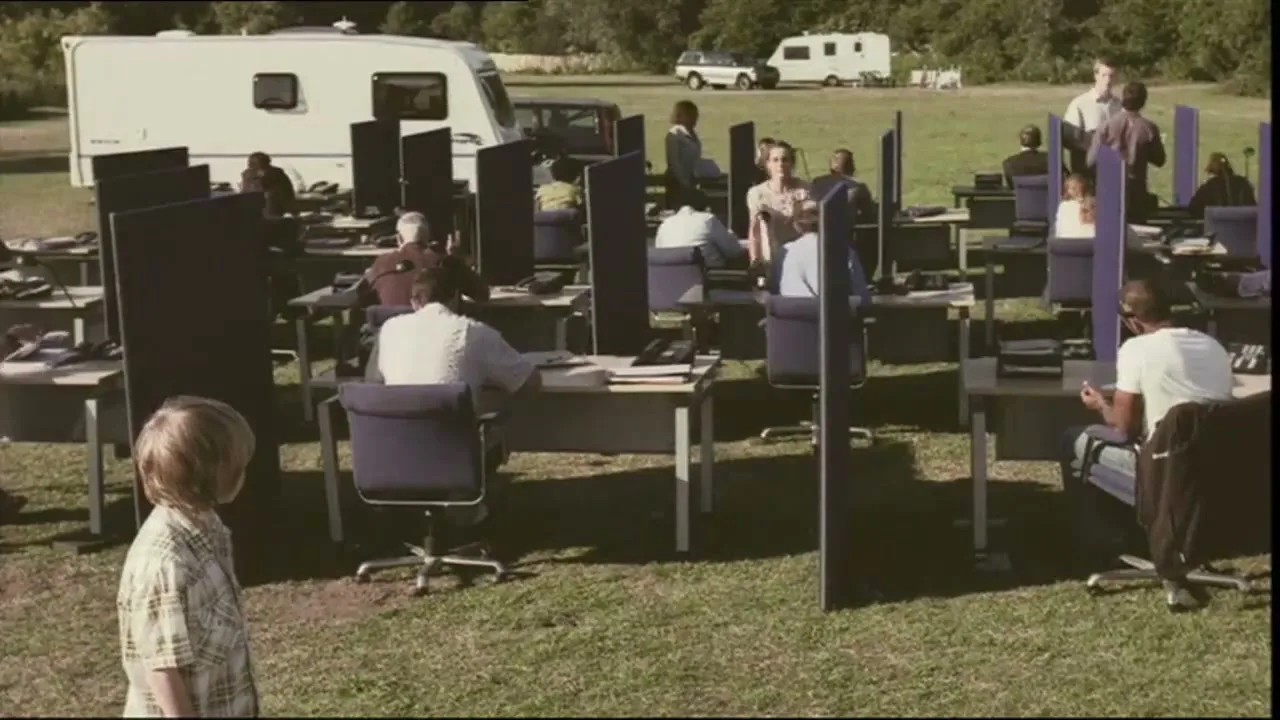 NSPCC “Caravan” (2007), frame 6