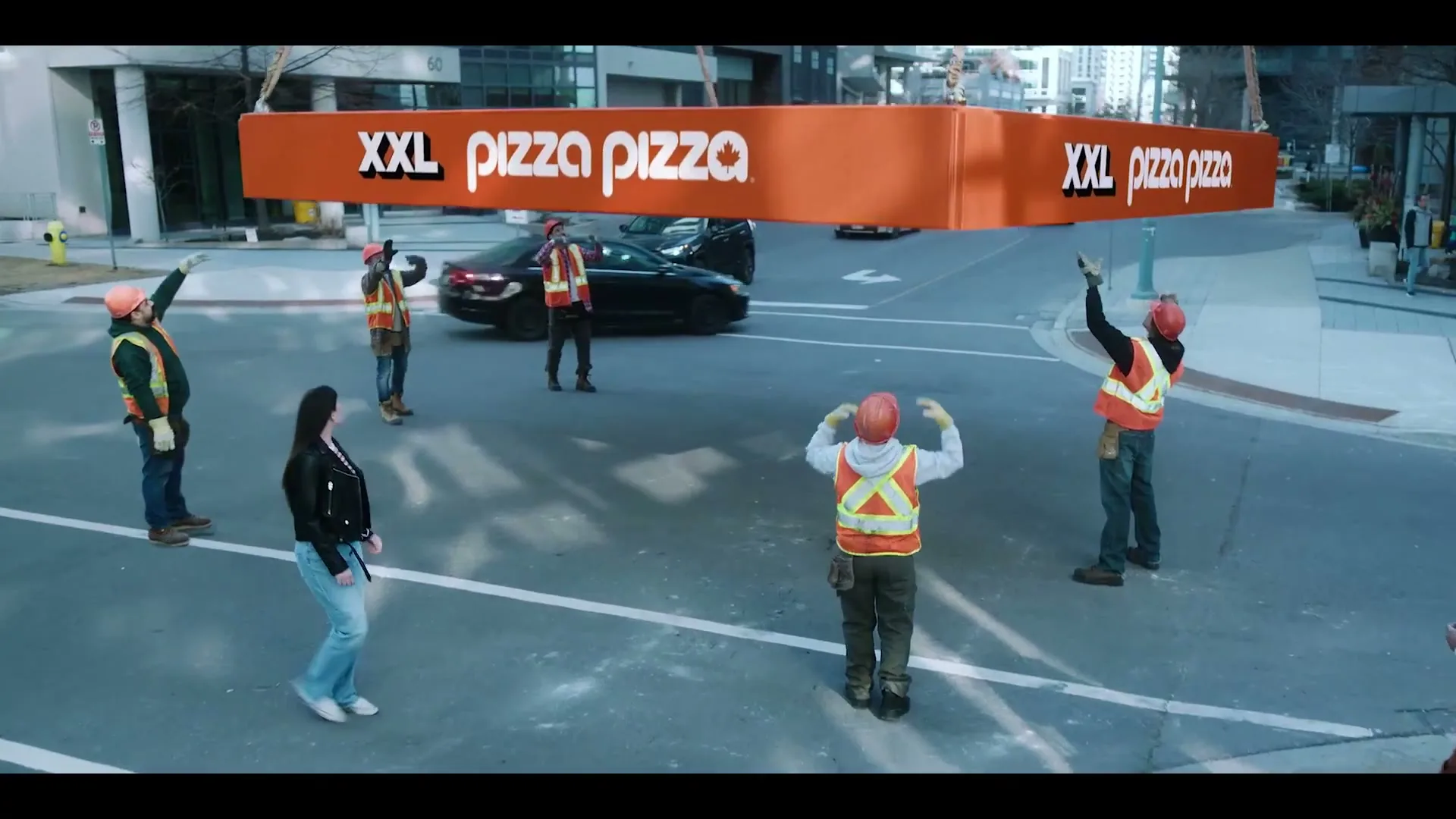 Pizza Pizza “XXL Cravings” (2025), frame 5