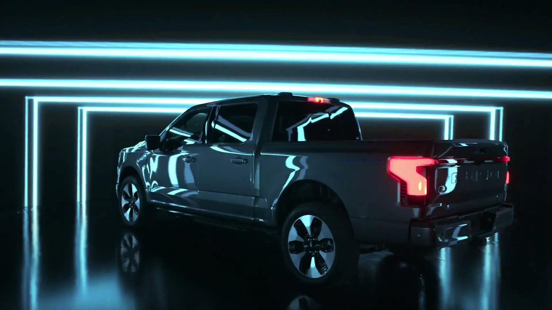 Ford “Fonsi EV” (2024), frame 4
