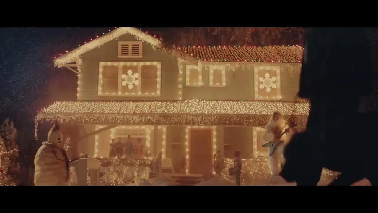 Coors Light "The Holiday Beerman" (2026) commercial still