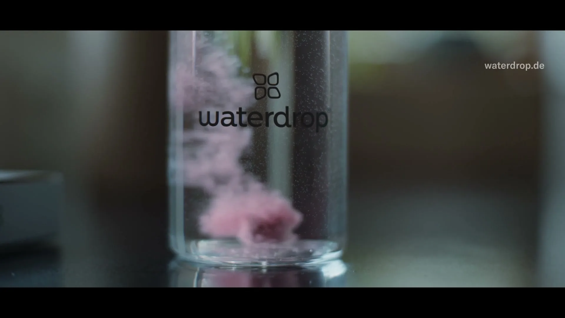 Waterdrop "Sugarplastic" (2023) commercial still