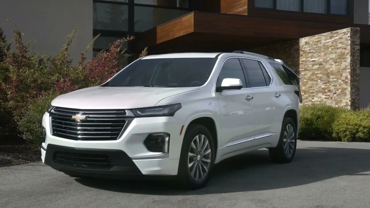 Chevrolet "Chevy Traverse - Folding 3rd Row" (2025) commercial still