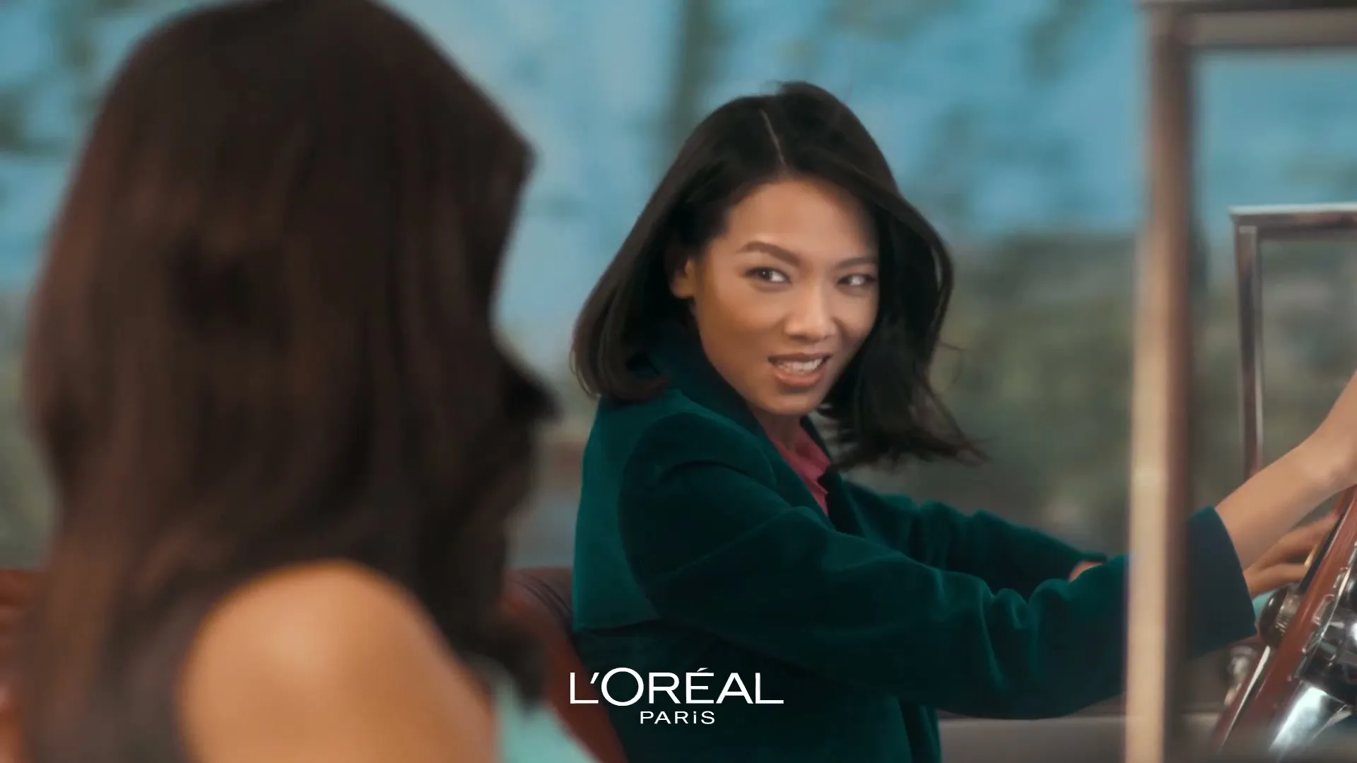 L'Oréal Paris "Magic Retouch Car" (2022) commercial still