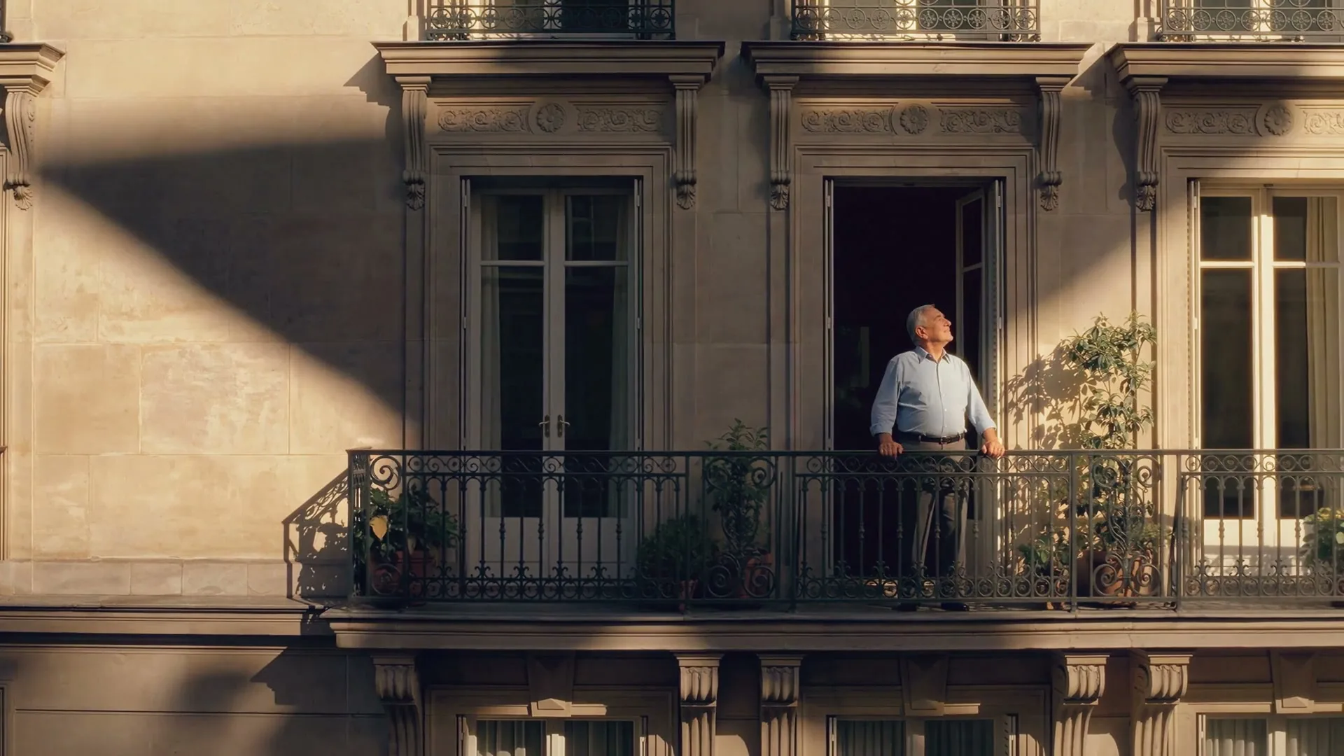 Samsung Electronics Europe “When it matters - watch it on a Samsung” (2026), frame 3