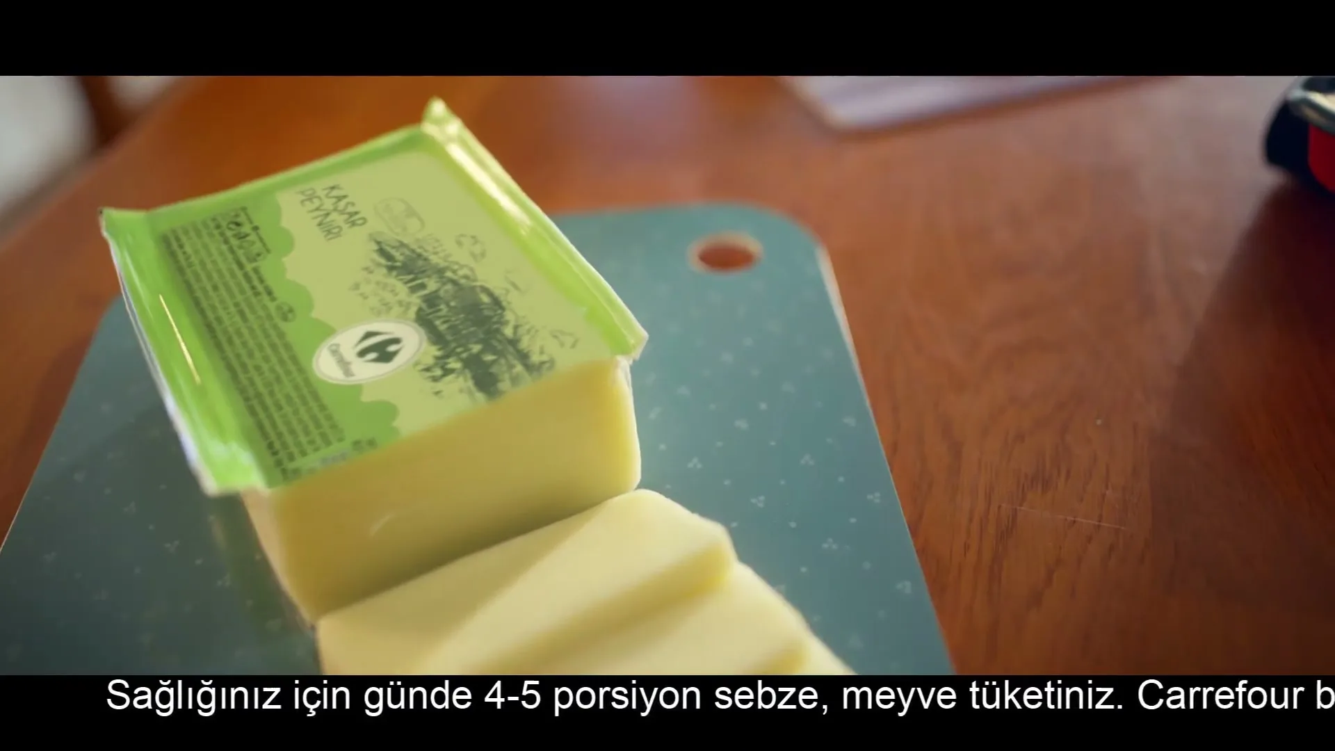 CarrefourSA “Lafta Değil Rafta - Film 1” (2023), frame 2