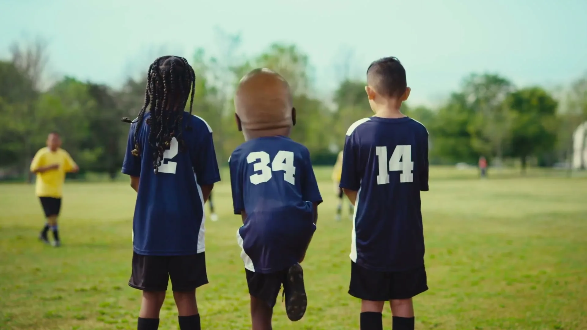 Sanofi "Icy Hot Kids the Wall" (2023) commercial still