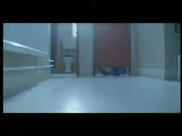 Monster.com “Growl” (2001), frame 3