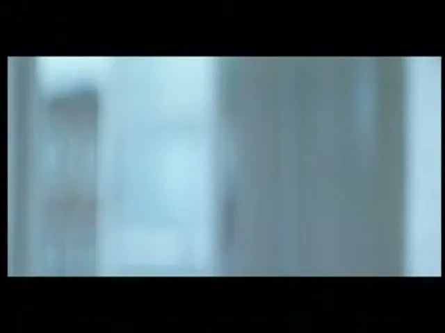 Monster.com “Growl” (2001), frame 6