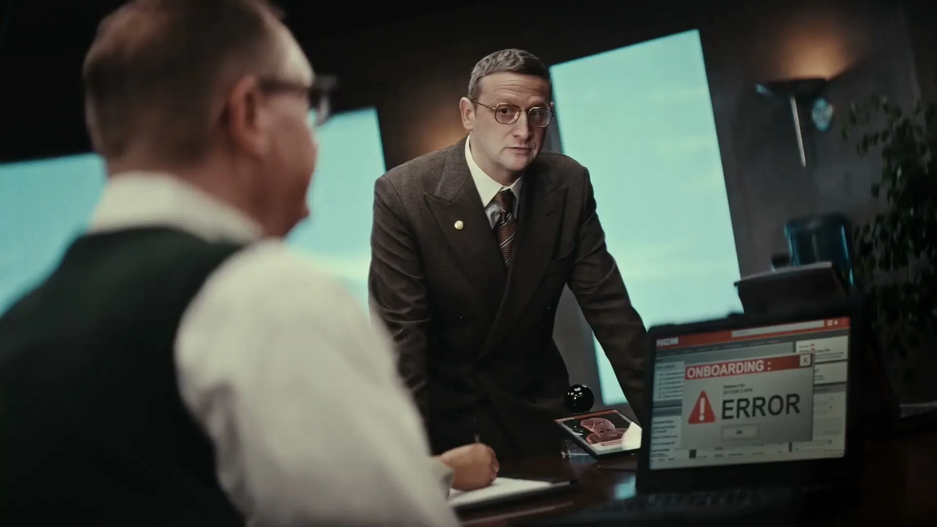 Rippling “Don't Let Bad Software Ruin Your Plans - Super Bowl Ad” (2026), frame 4