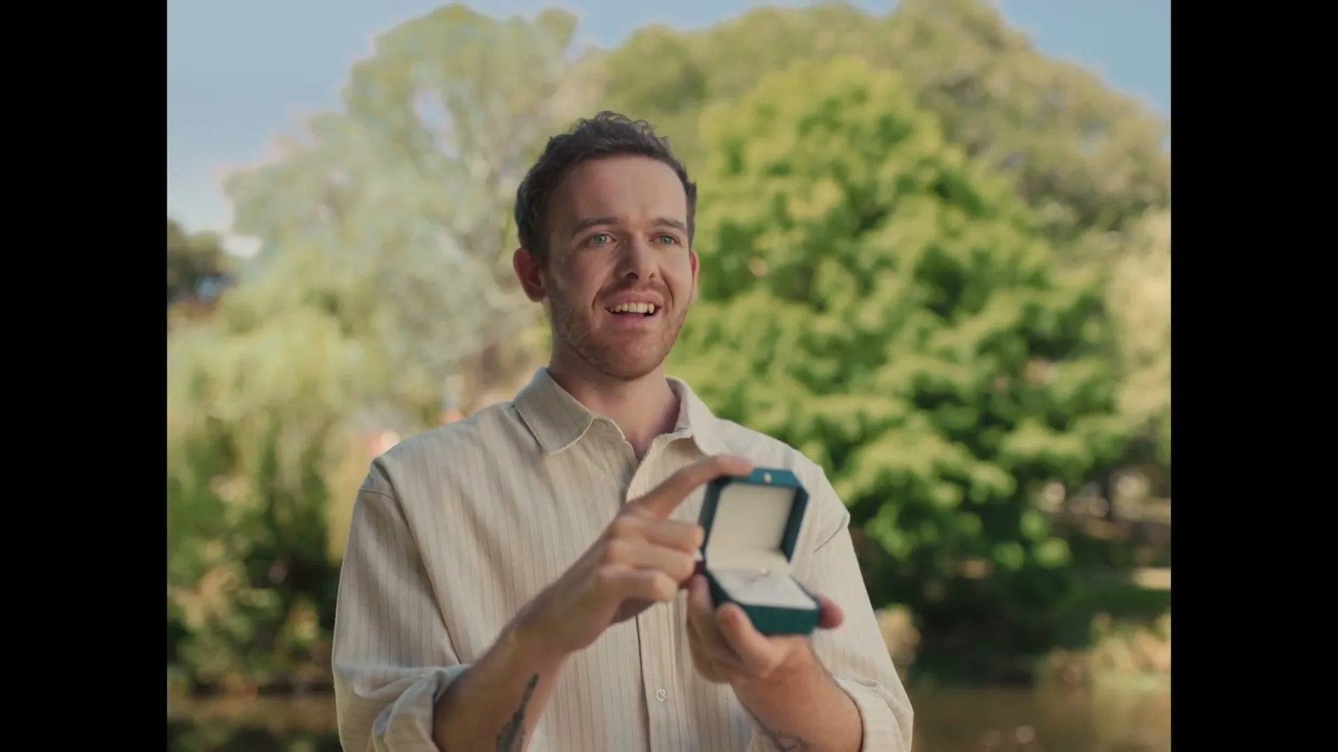 Pringles “Pop the Question” (2026), frame 5