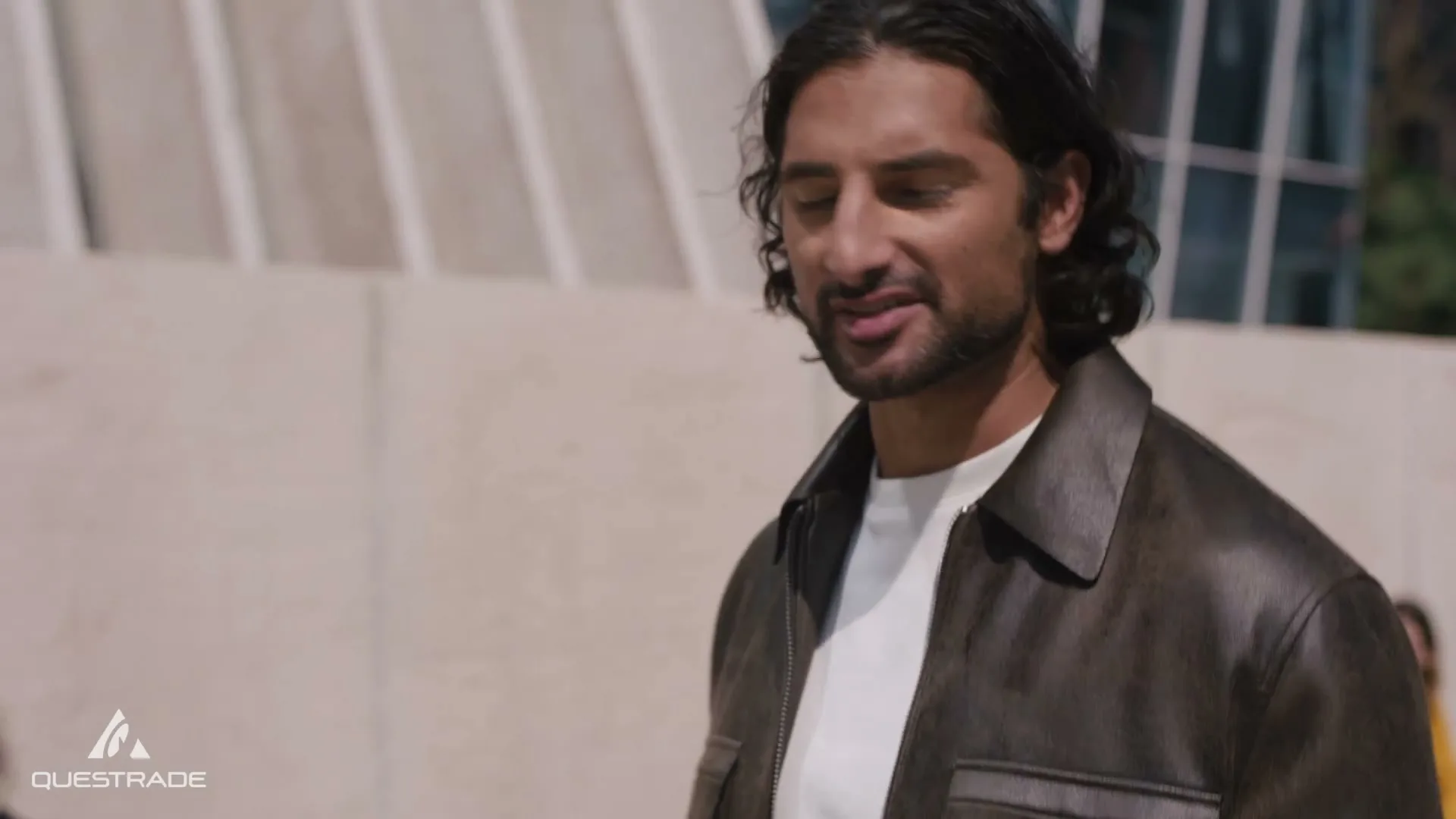 Questrade “Dream Smaller - Fees”, directed by Kevin Bray