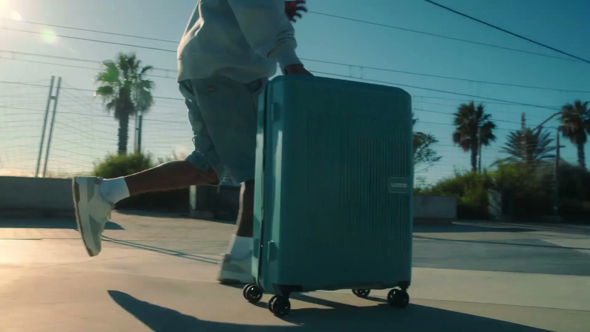 American Tourister “Ready. Pack. GO” (2024), frame 5
