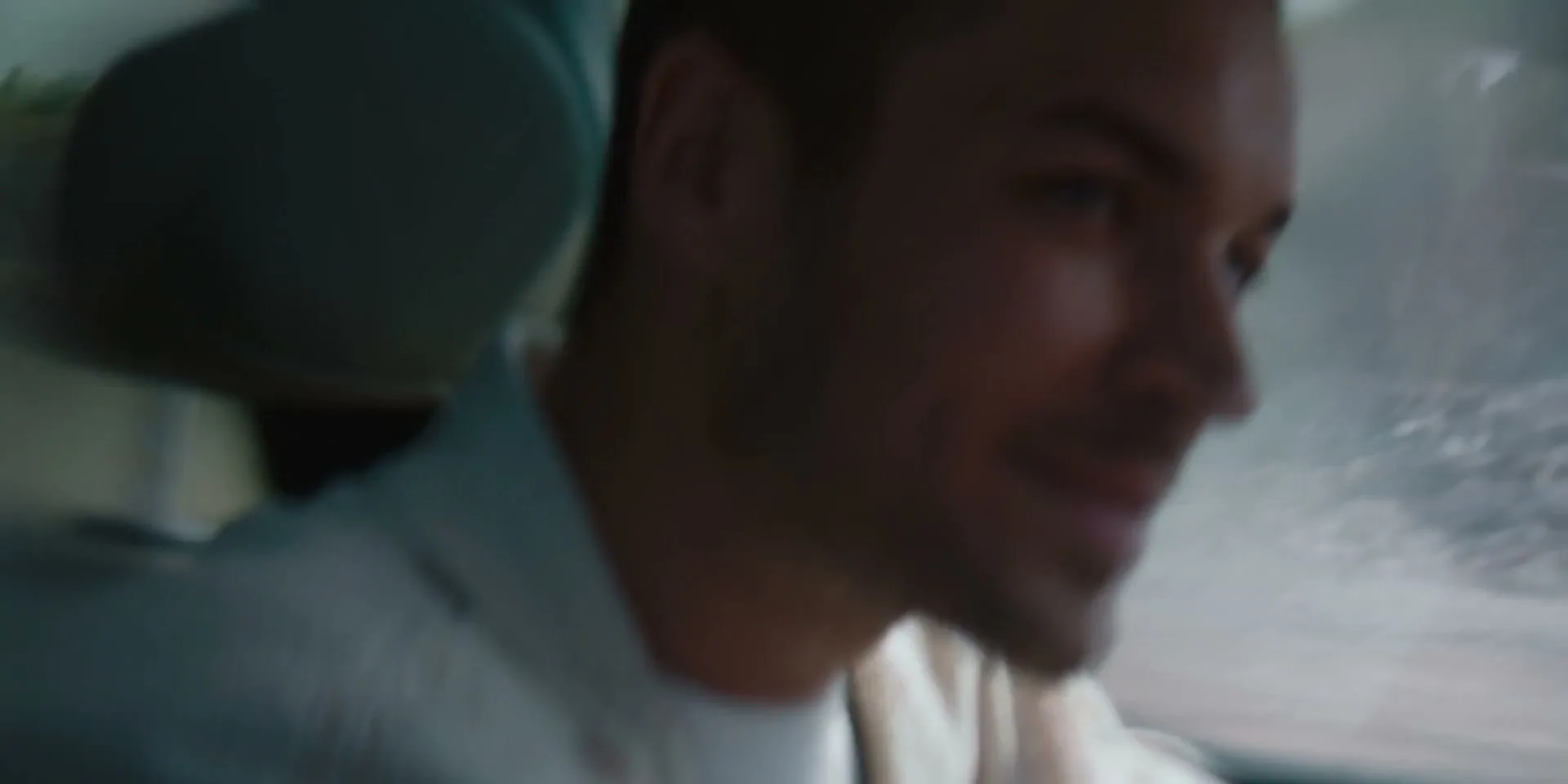 Smart “Reveal” (2026), frame 4