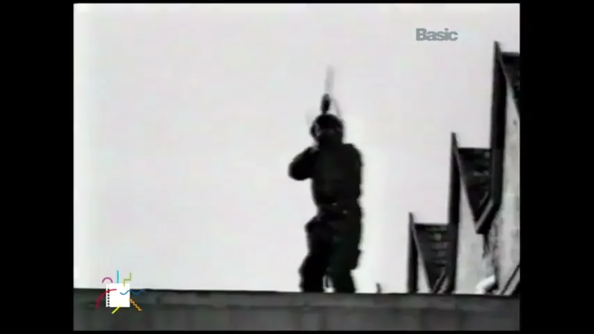 Superga S.PA “The Challenge” (1998), frame 5
