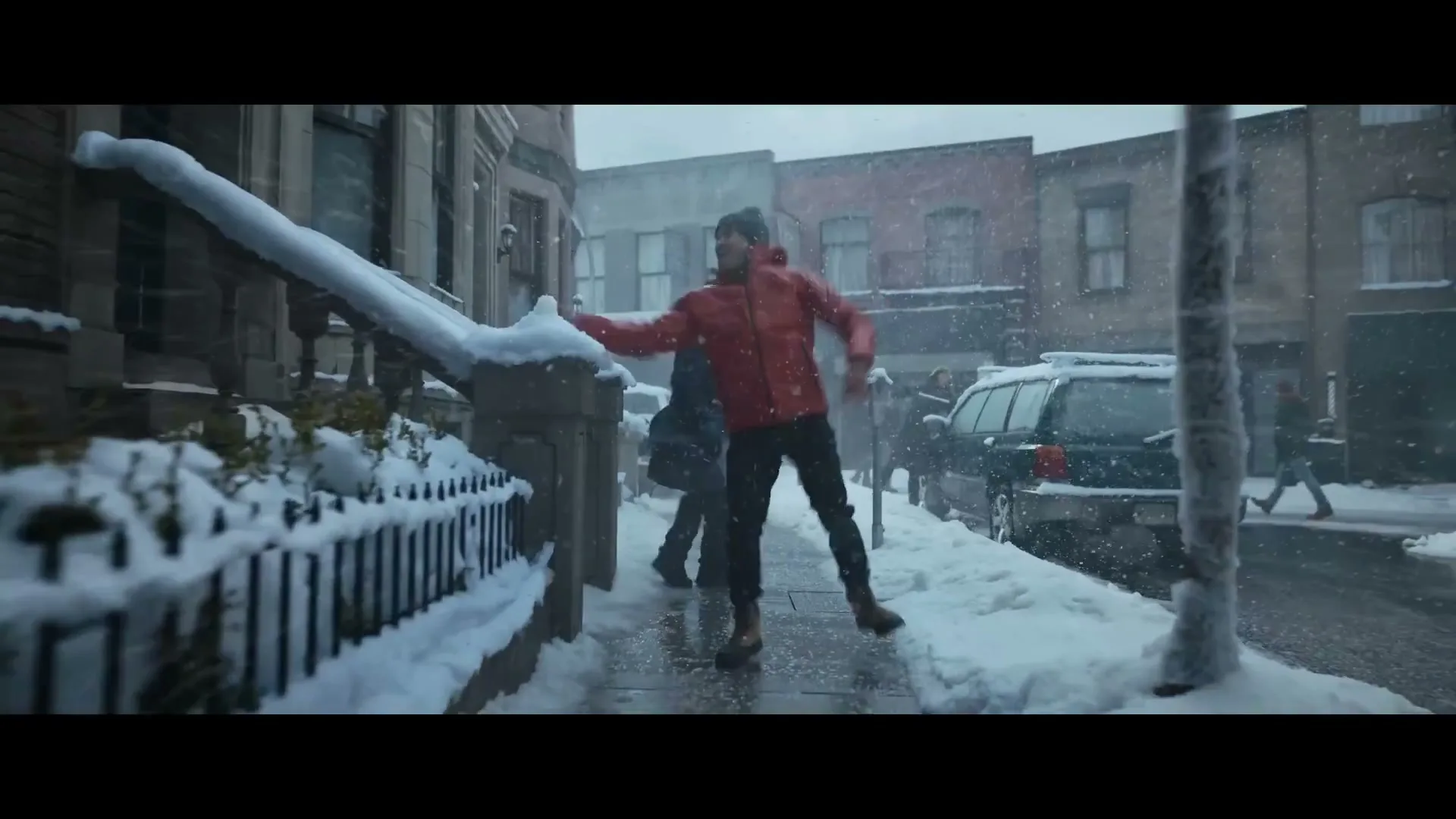 Columbia Sportswear “Colombia Sportswear - Go Out Anyway” (2023), frame 4