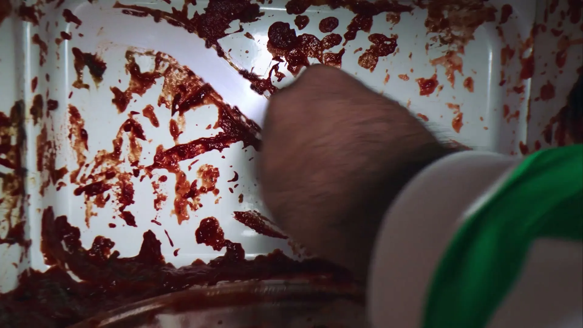 Jif “Mess Master - Microwave Microsponge Challenge” (2025), frame 5