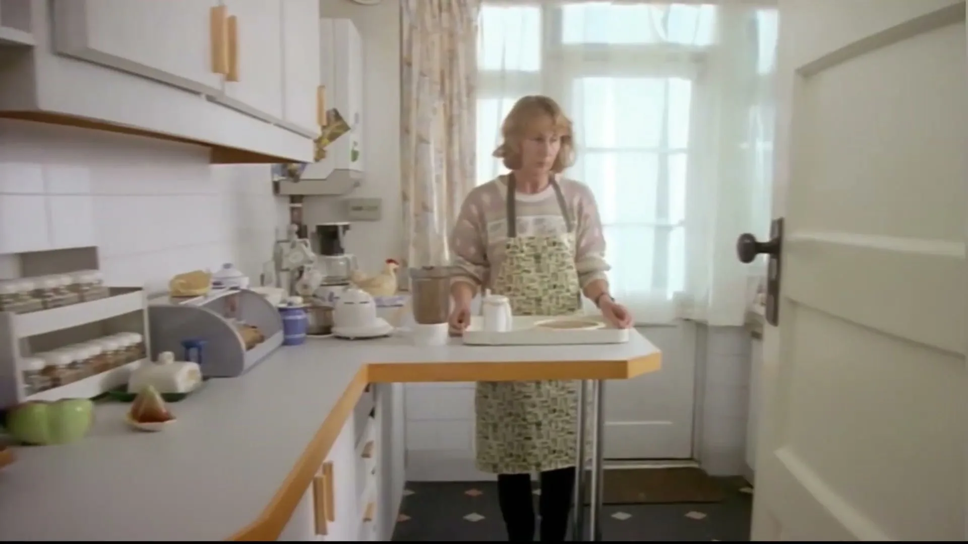 COI “Dave” (1996), frame 4
