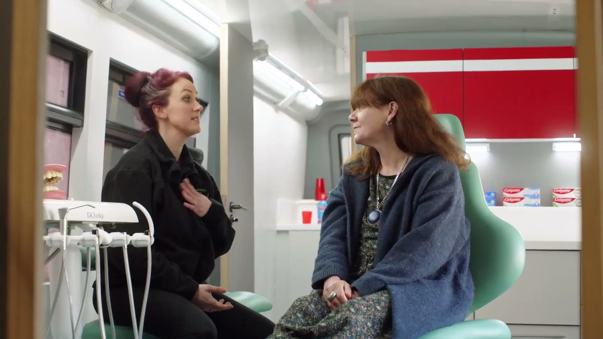 Colgate x Change Please “Supporting Dental Health of Homeless Communities” (2022), frame 6