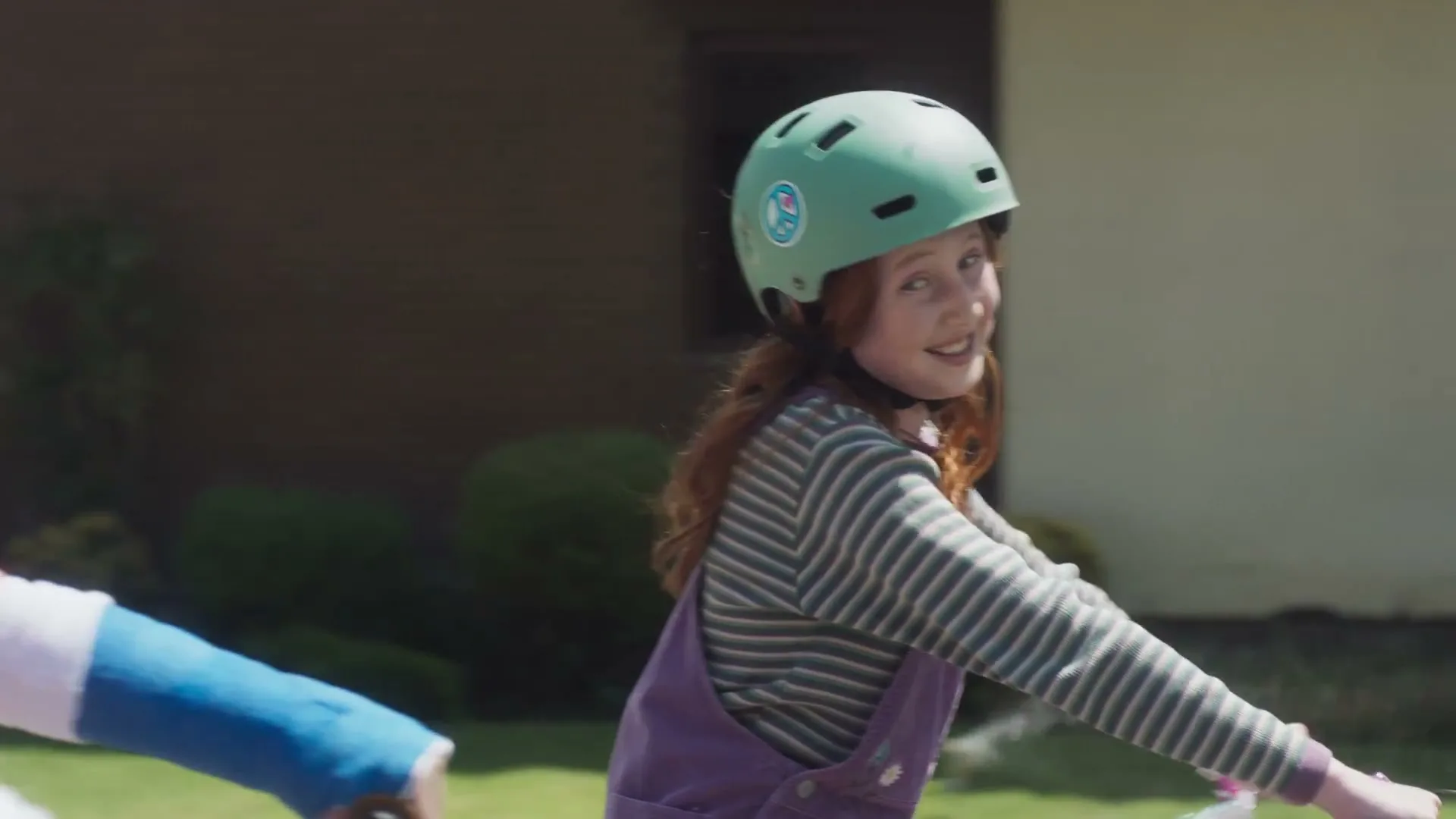 Berkshire Hathaway HomeServices “Born for This - Bike Tour” (2026), frame 5