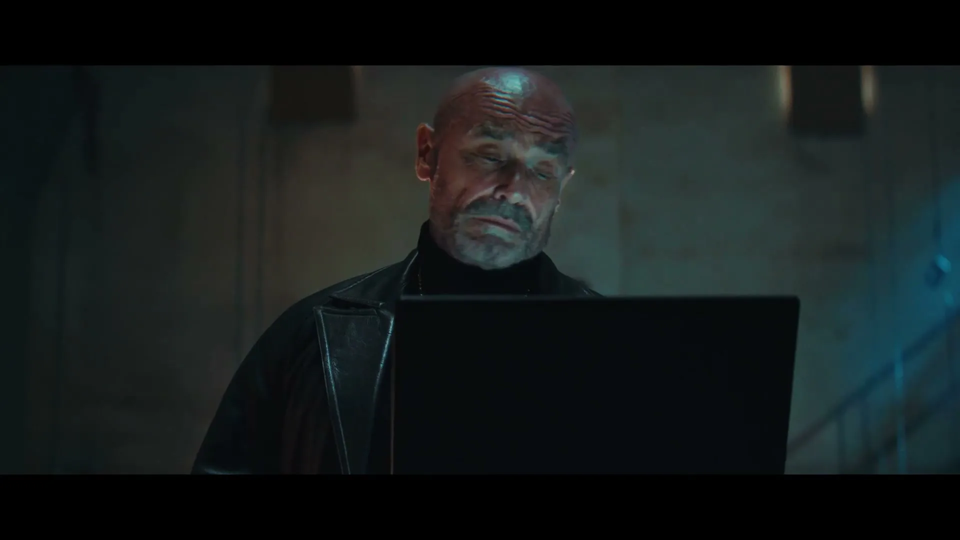 Corporate Traveller “Secret Agent” (2026), frame 6
