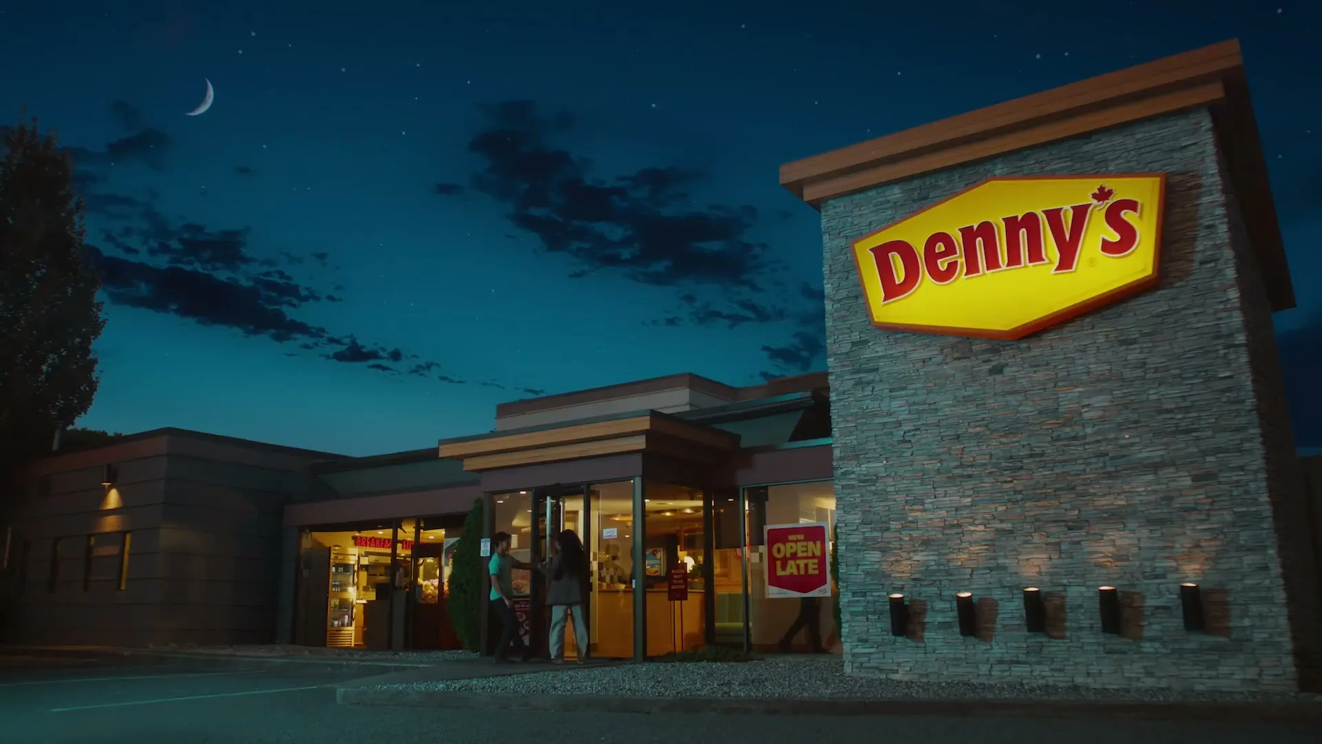 Denny's “Signature Pasta” (2026), frame 2