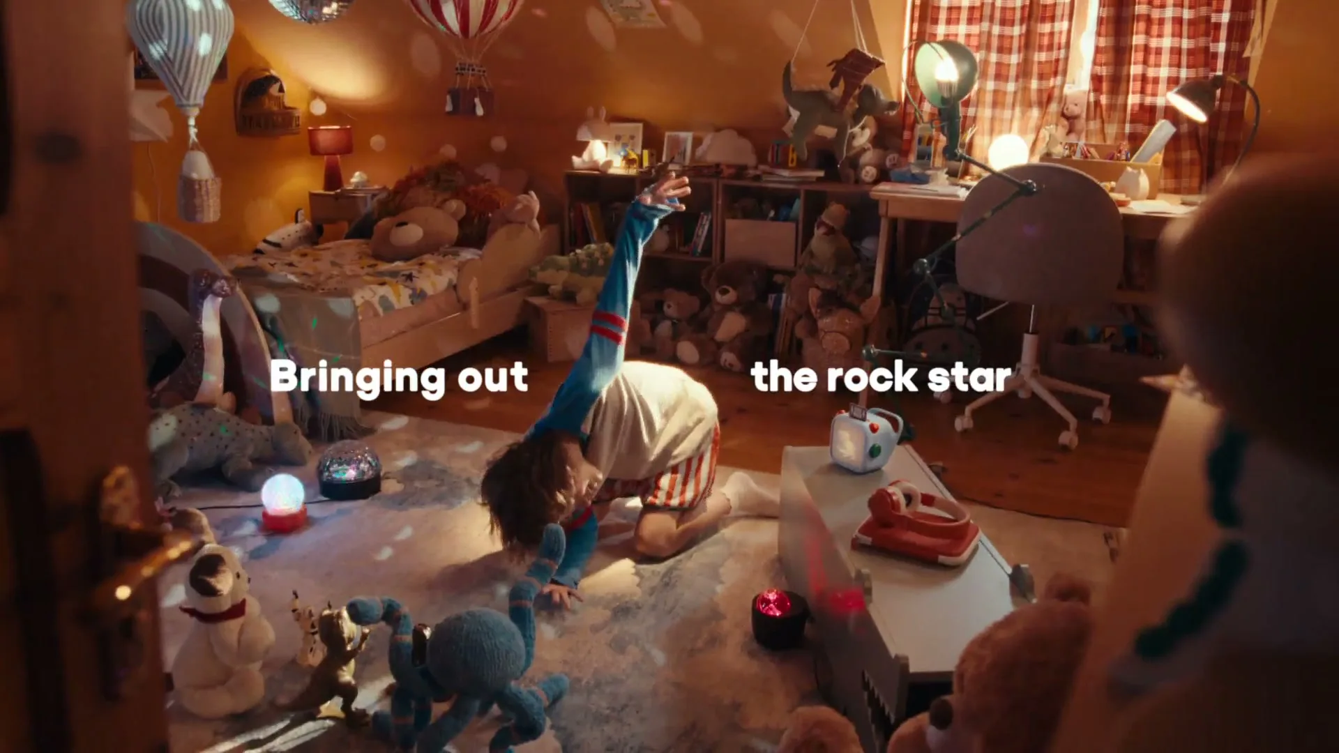 Yoto "Performance" (2026) commercial still