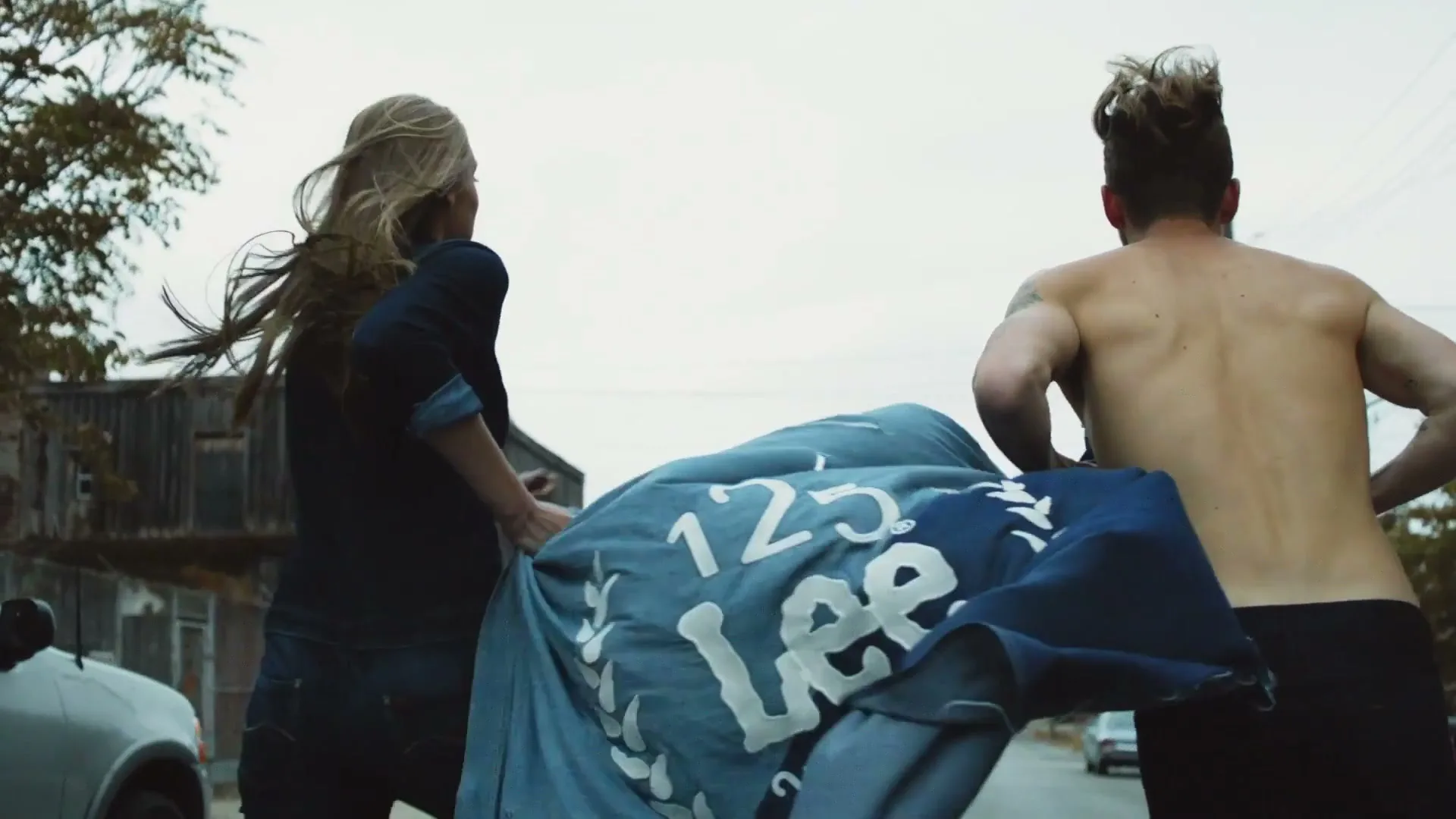 LEE 125 “Lee”, directed by Arnuad Uyttenhove