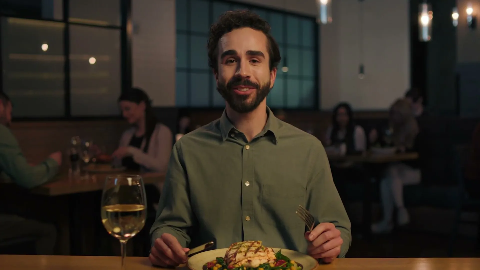 Milestones Restaurants “Date Night” (2023), frame 6