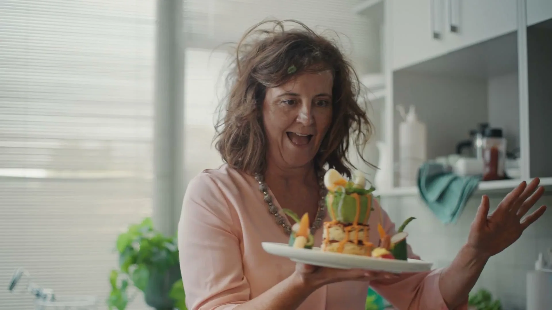 Lite n Easy "Plating" (2023) commercial still