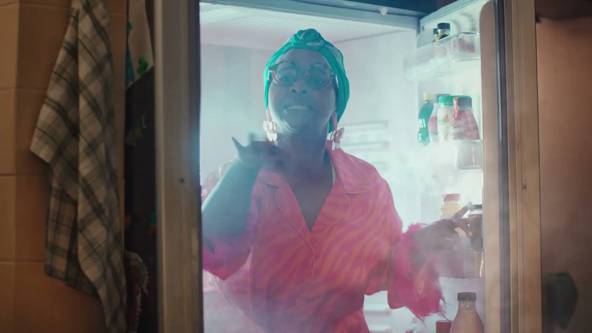 Midnight Snack “Dis-Chem” (2025), frame 6