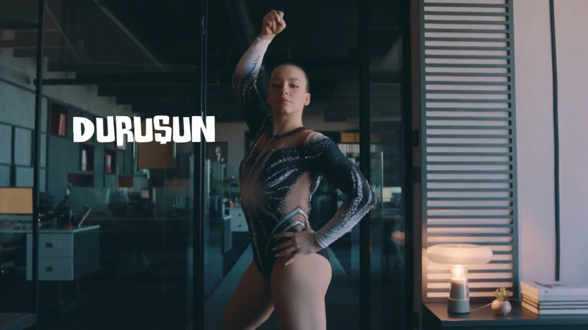Vestel "Kadınlar Günü - Ofis" (2024) commercial still