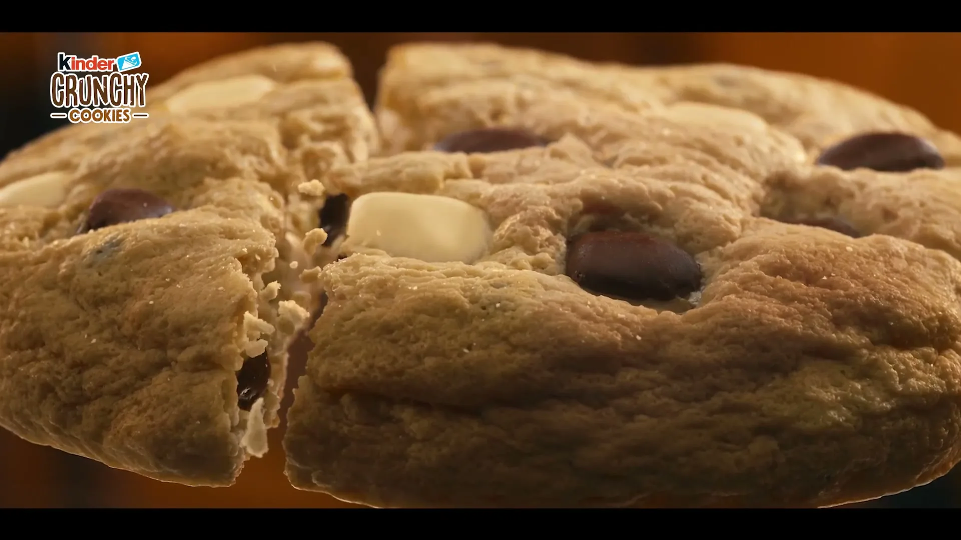 Ferrero “Kinder Crunchy Cookies - Me Moment” (2024)
