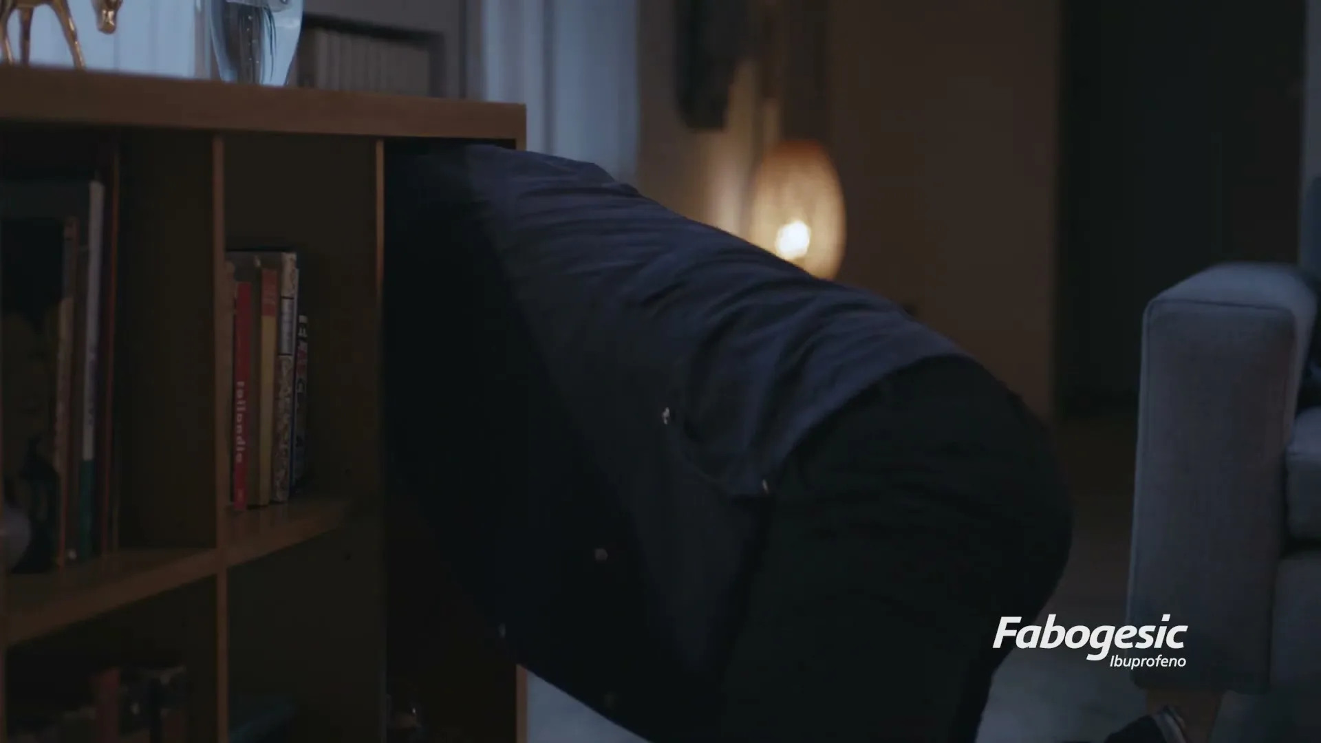 Savant "Fabogesic" (2016) commercial still