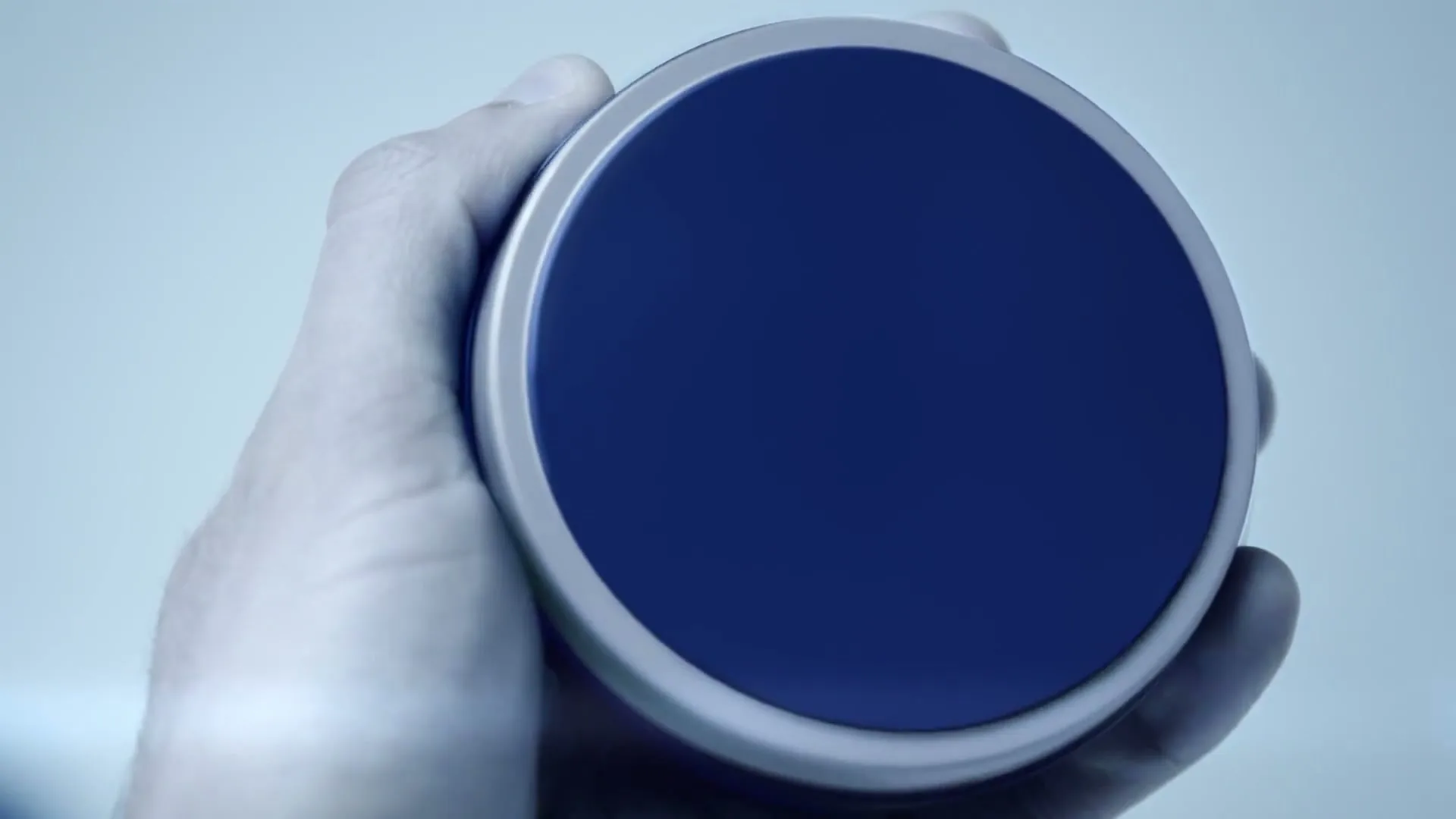 Nivea “Leatherman” (2015), frame 5