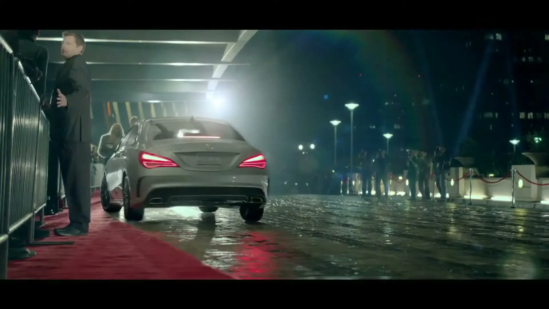 Mercedes Benz “Soul” (2013), frame 3