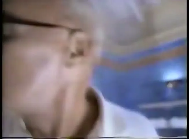 Doritos “Doritos” (1997), frame 4