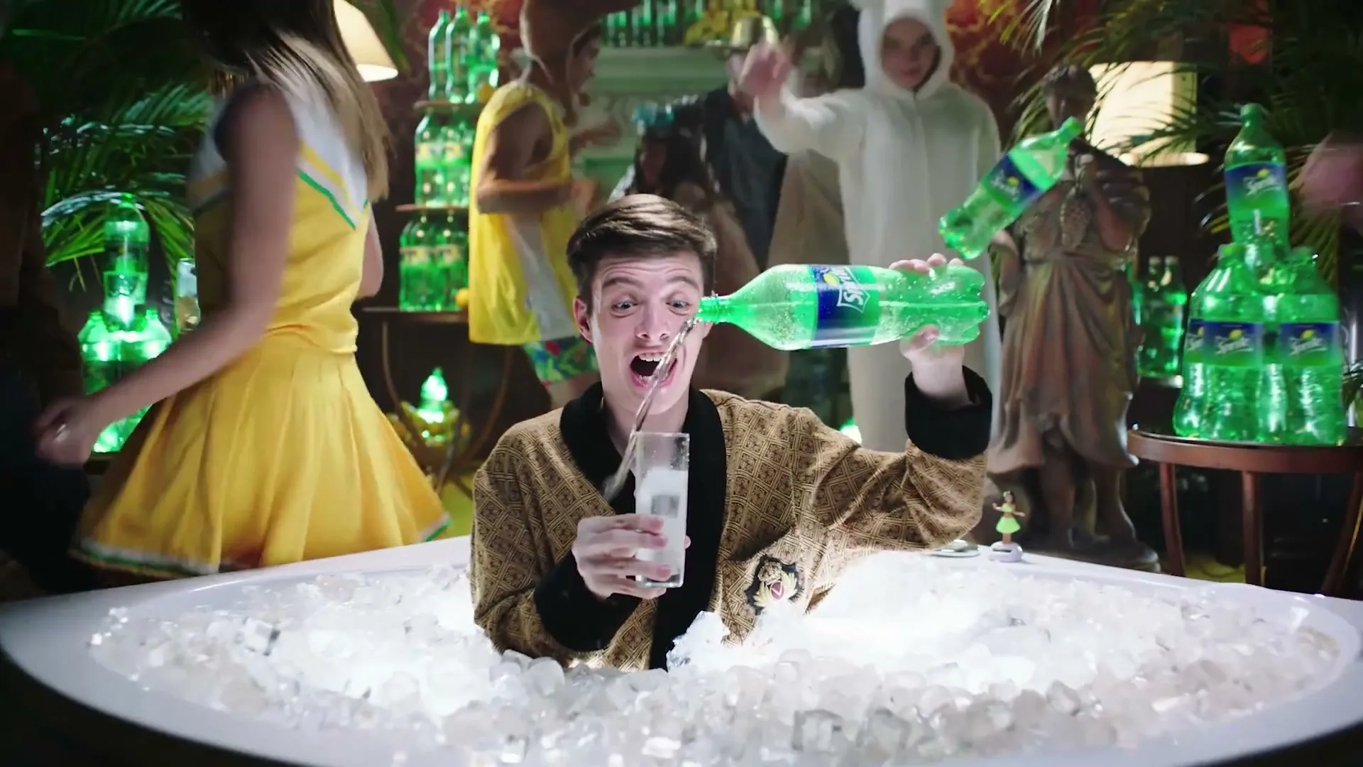 Sprite “Born to Fresh”, directed by Plastico