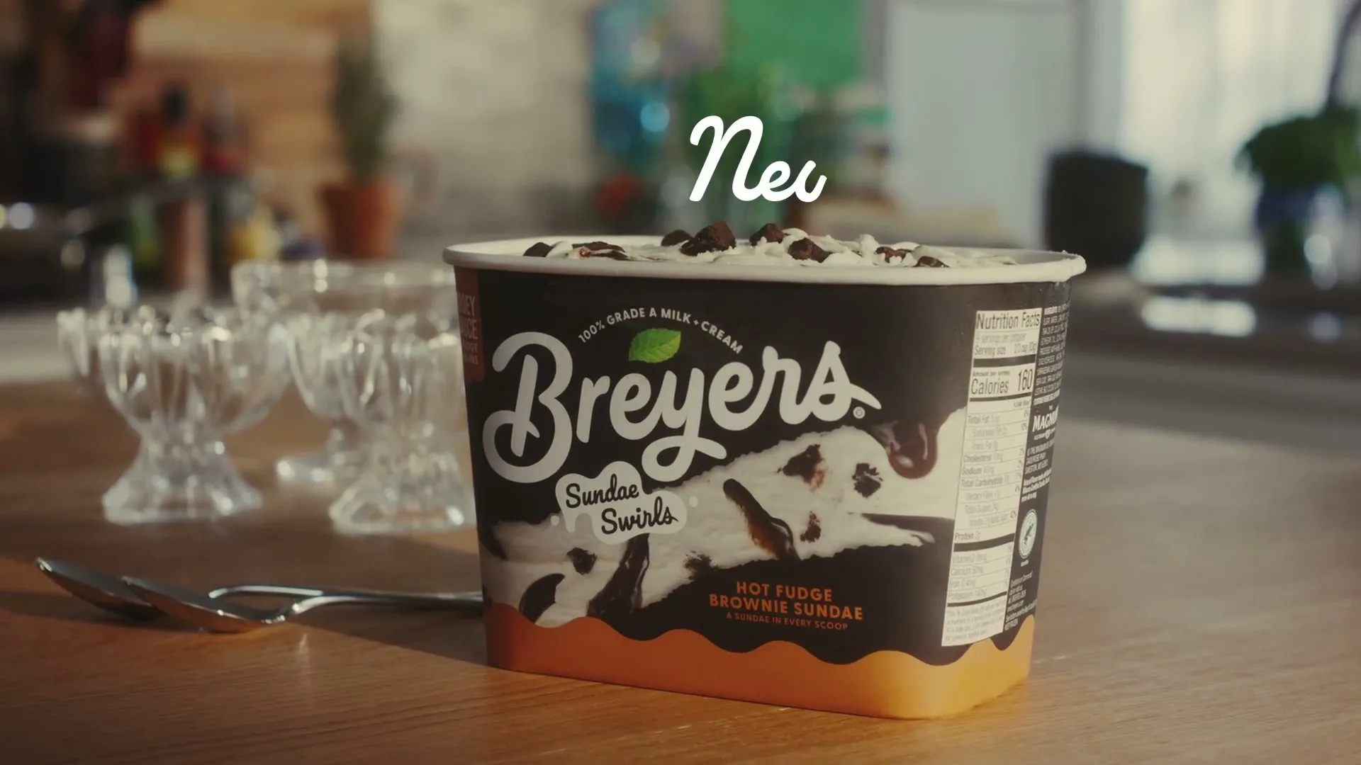 Breyers “Hot Fudge Sundae” (2026), frame 3