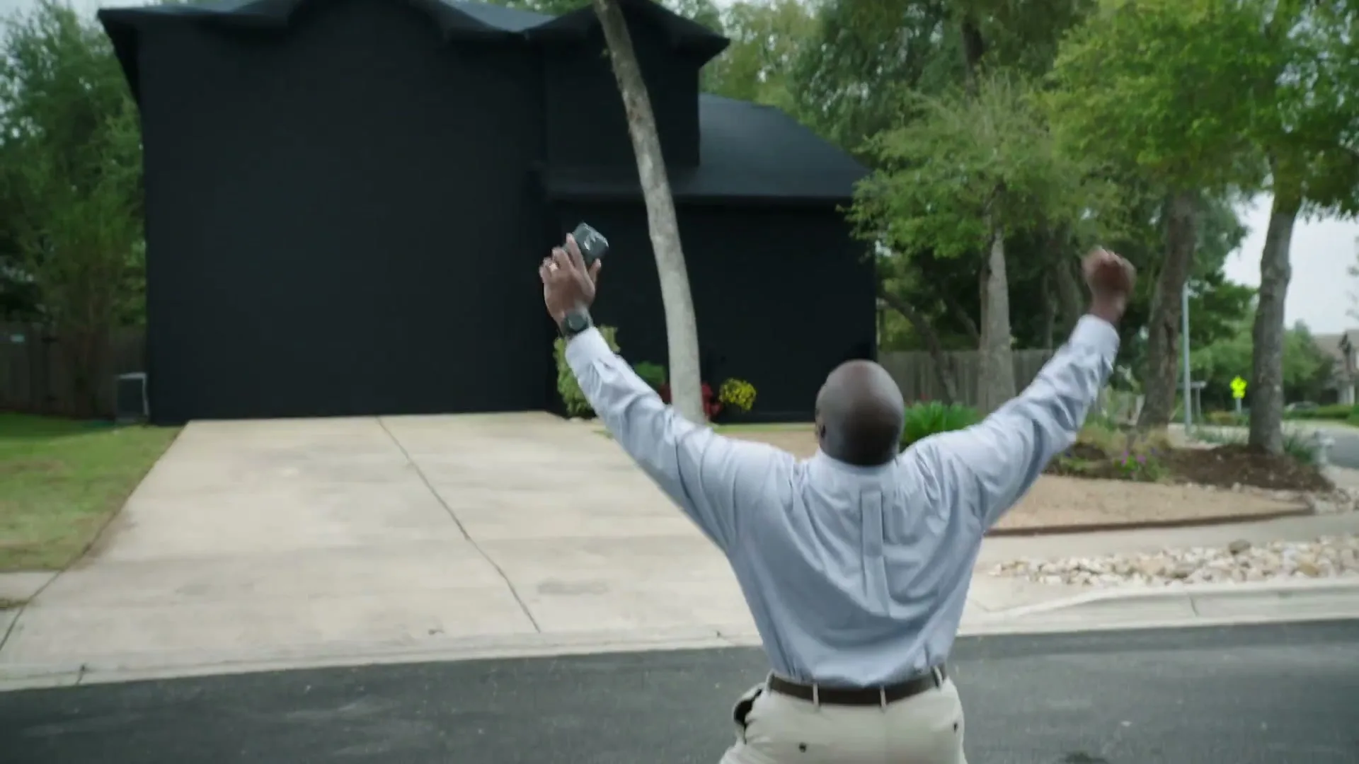 realtor.com “Exist” (2022), frame 6