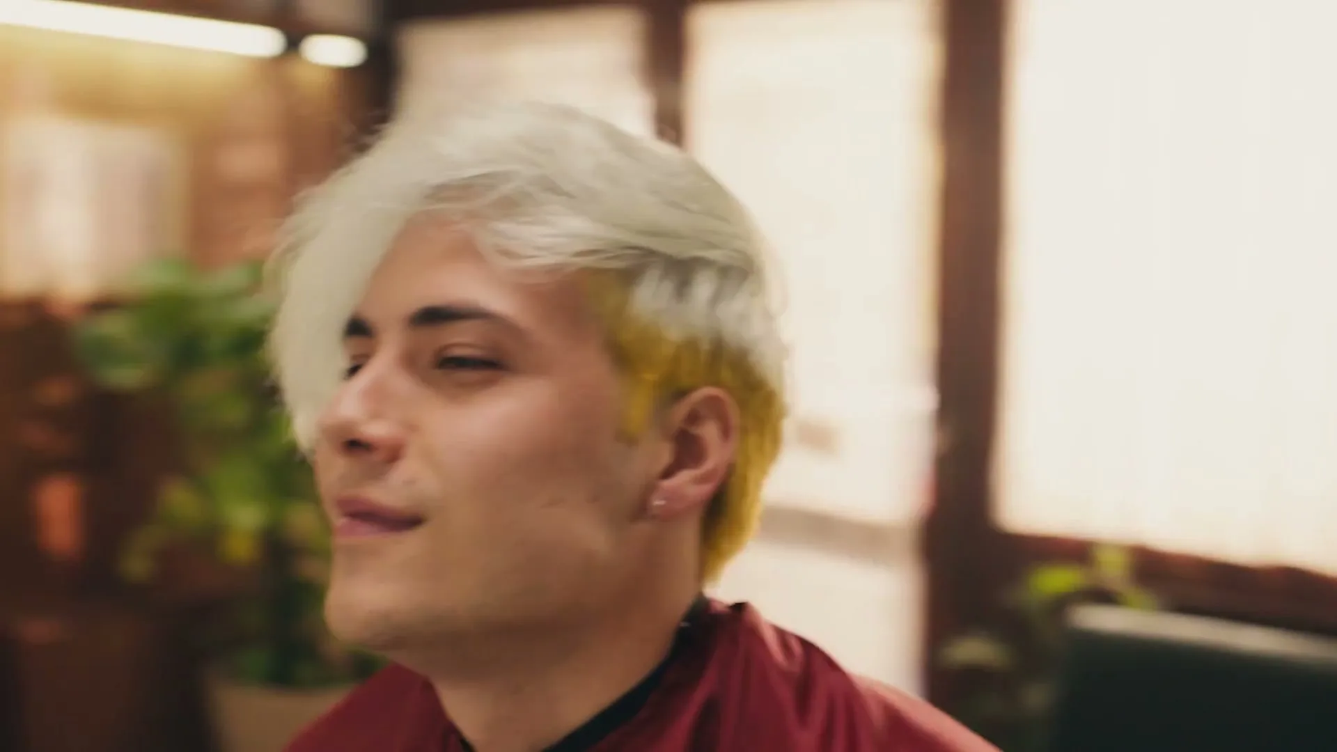 Brahma "Foamy Haircut" (2026) commercial still