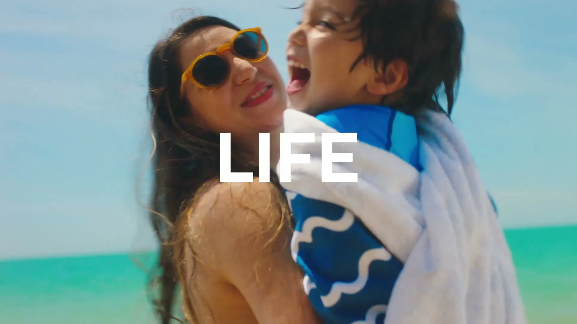 TUI "Thailand" (2023) commercial still