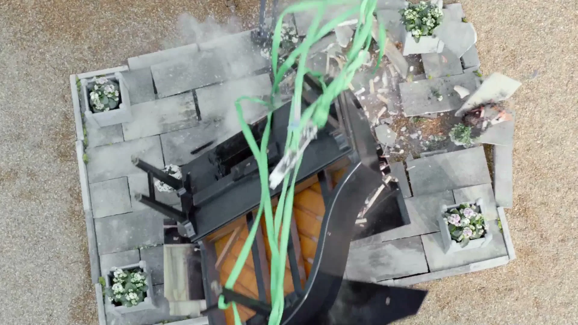 Everest Windows "GrabLock TVC" (2022) commercial still