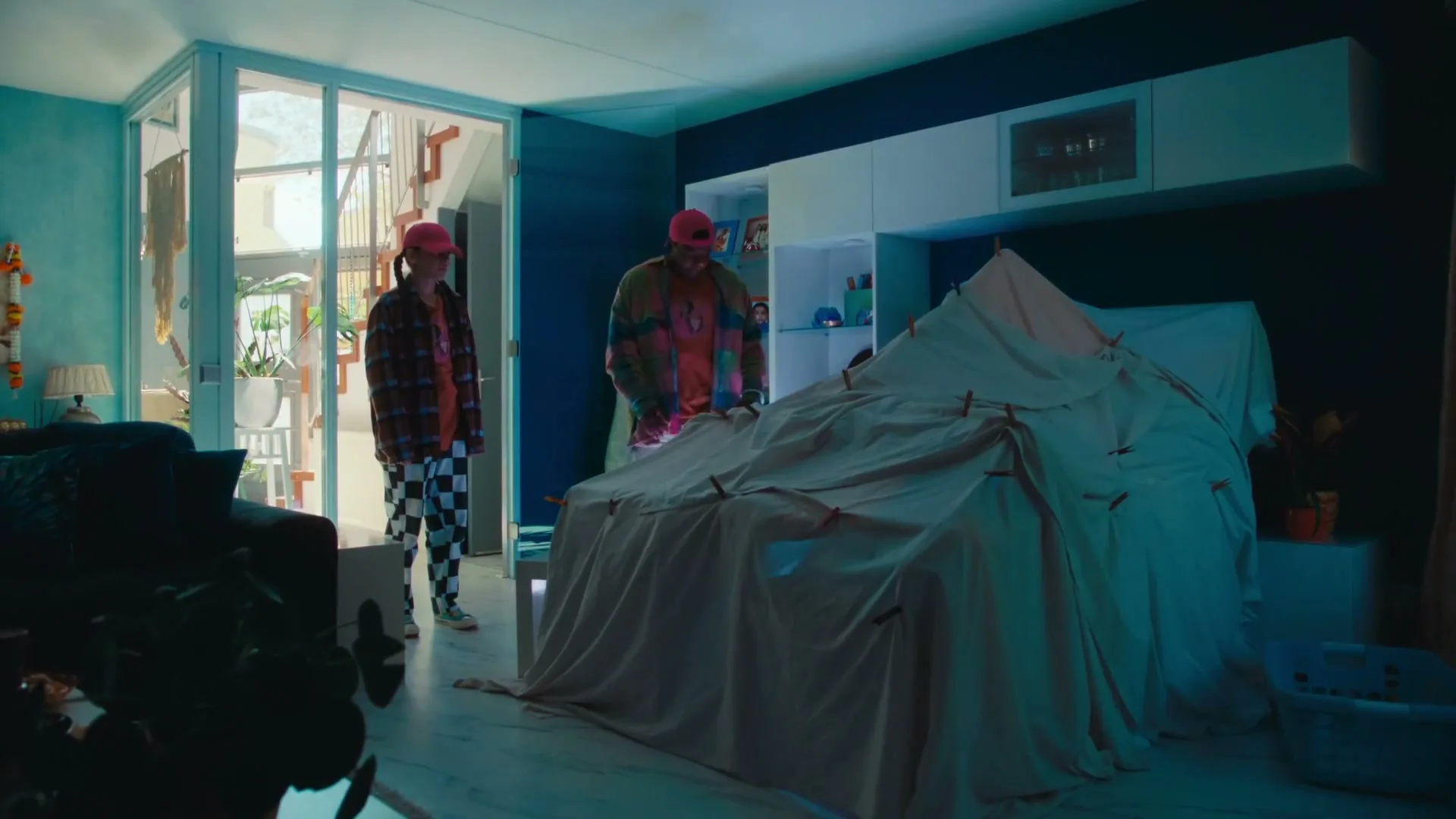 Rakhi & Peppe “Clip 3” (2026), frame 3