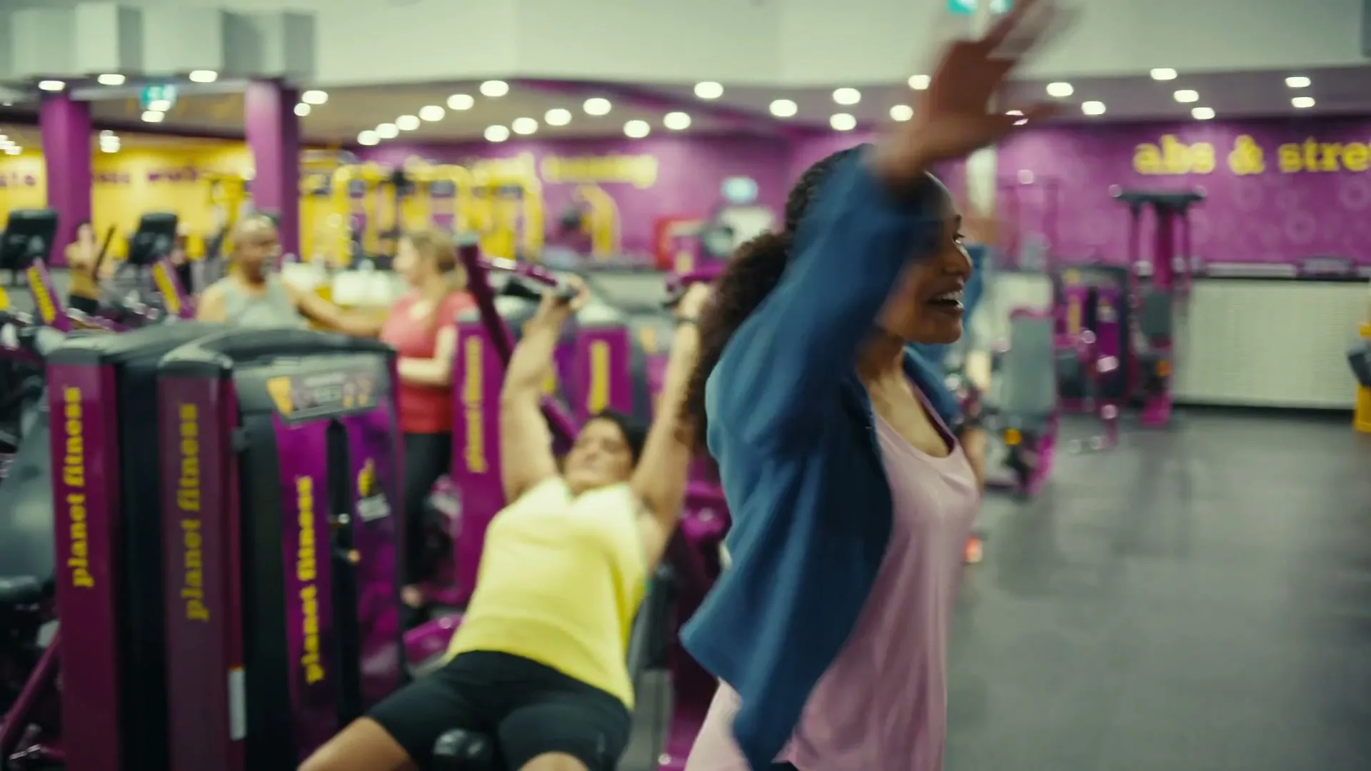 Bravo Fit "Planet Fitness - Tiny Gym" (2025) commercial still