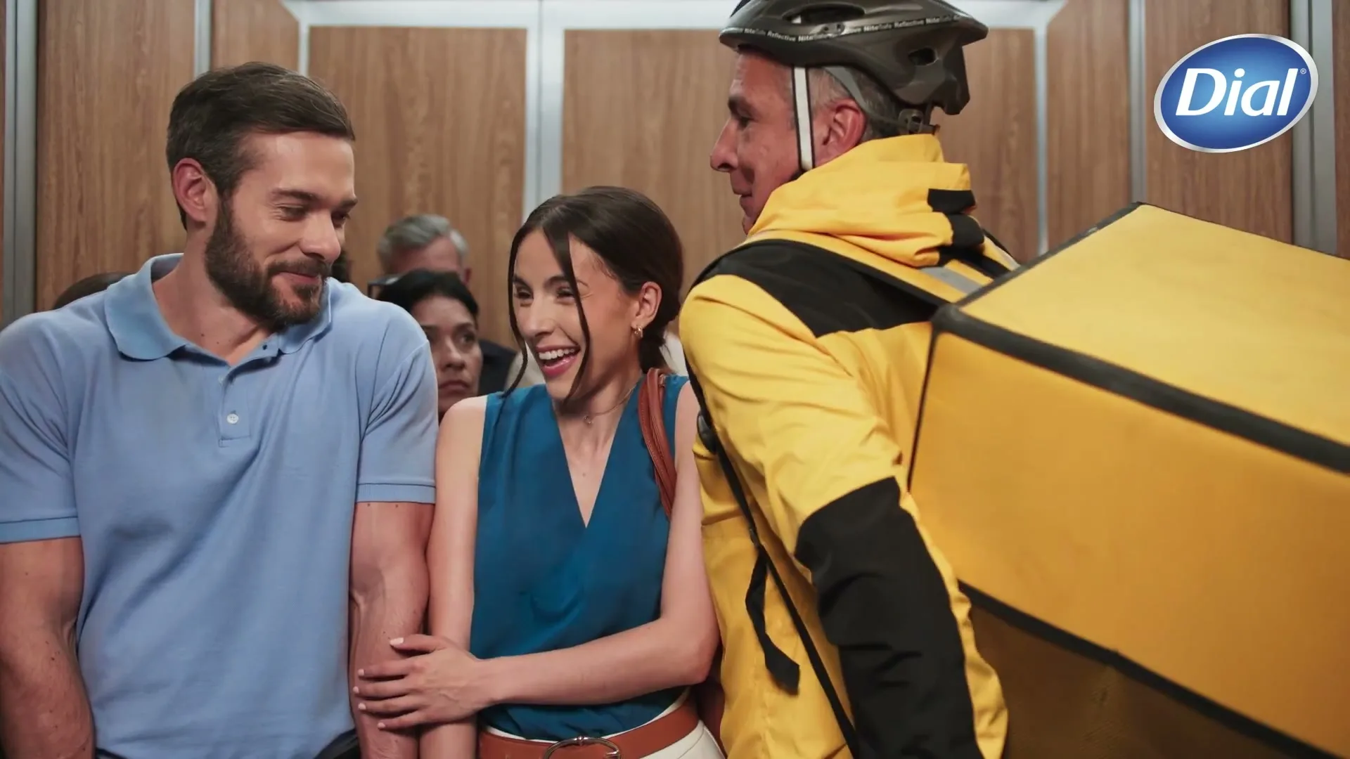 Dial "Healthy Hydration" (2025) commercial still