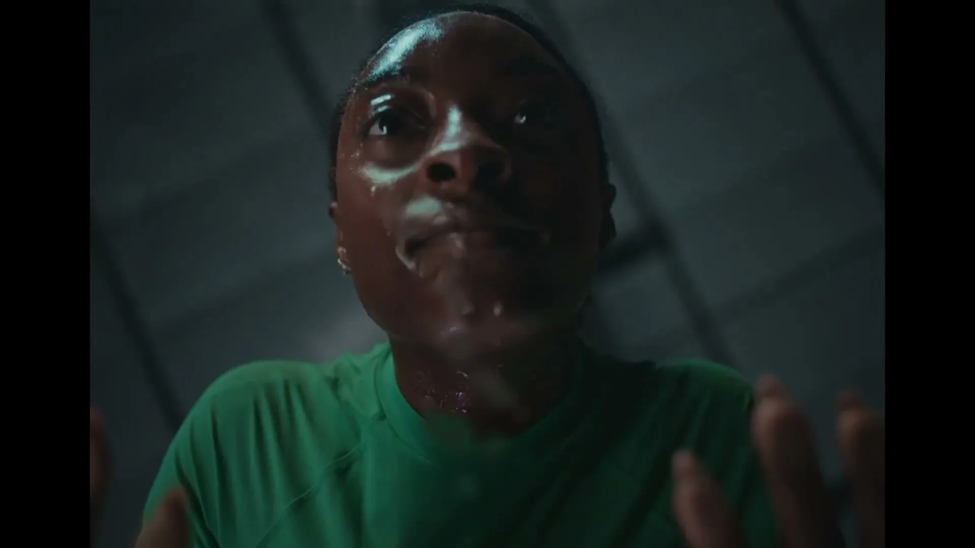 K18 Hair “Olympian Simone Biles for K18 Hair Dry Shampoo” (2025), frame 3