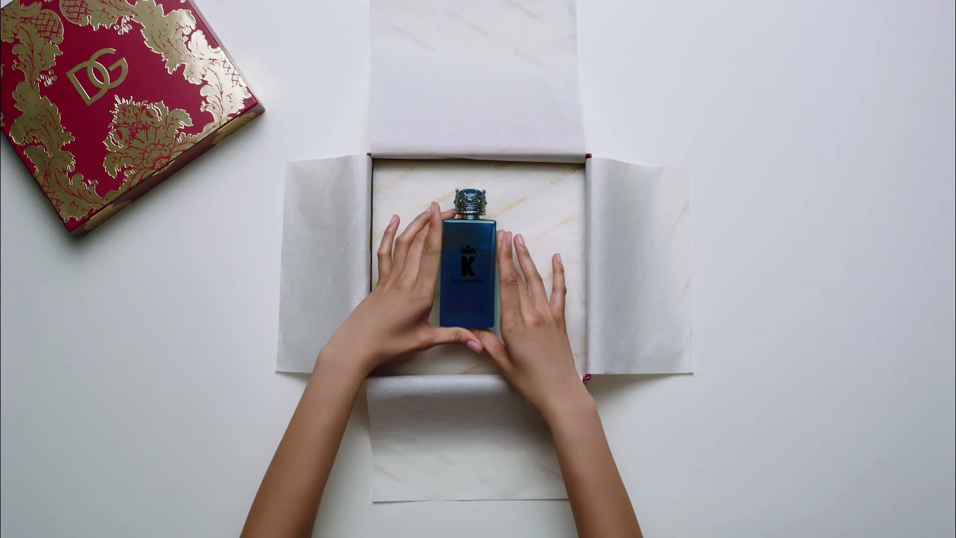 Dolce&Gabbana Beauty “D&G Beauty - Art of Gifting_Her” (2024), frame 5