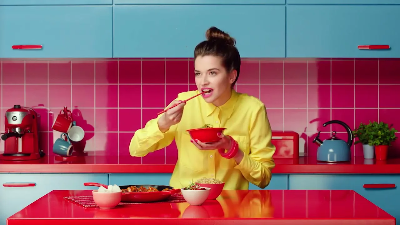World "Sharwood's - Inspired Sauces" (2023) commercial still