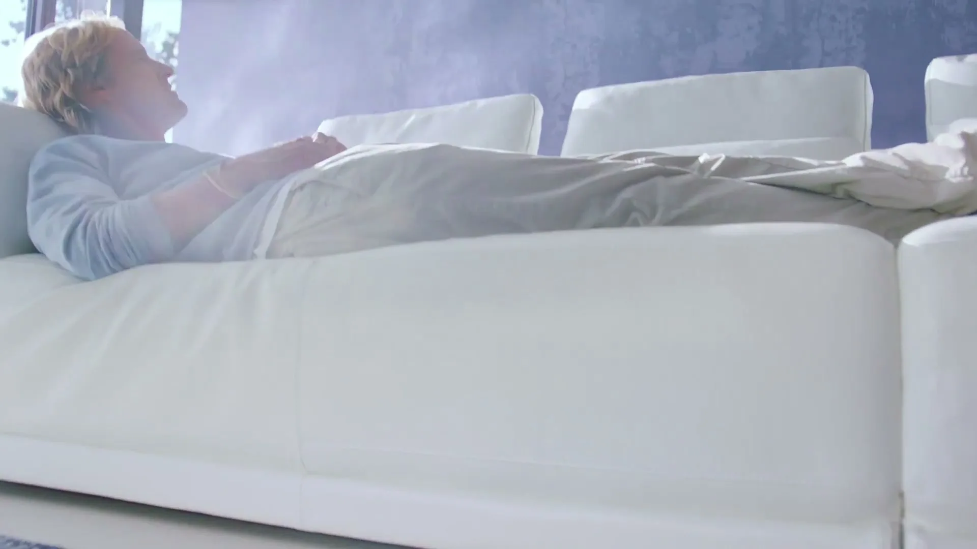 Sofology "Surfboard" (2019) commercial still