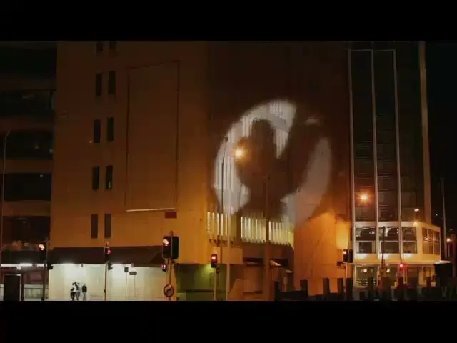 US Cellular “Shadow Puppets” (2010), frame 4